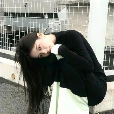 跳伞失踪记